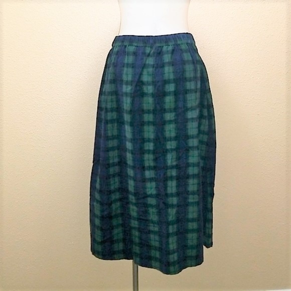 *SALE* VINTAGE Blue Green Skirt with Pockets - Picture 3 of 4